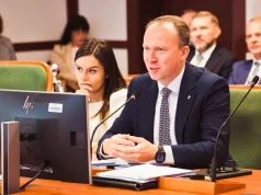 Wszyscy radni za podarowaniem Skarbowi Państwa budynku przy ul. Rycerskiej w Legnicy