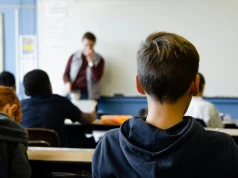 Trudne dzieci czy dzieci po trudnych przejściach? Szkoła zaczyna dostrzegać różnicę