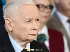 Jarosław Kaczyński pojawił się przed siedzibą TK. "Moim obowiązkiem jest tutaj być"