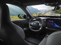 Nowe BMW Serii 3 to technologiczny nokaut. Ekran na pół szyby, AI i jazda bez trzymanki