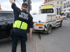 Strażnicy dostaną nowe uprawnienia. Będą karać nie tylko za złe parkowanie