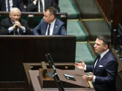 "Mentzen manipuluje". Ostre słowa polityka PiS