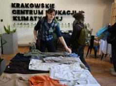 Kraków: Czas na jesienne porządki! Wymiana ubrań w Centrum Edukacji Klimatycznej już w najbliższą sobotę