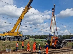 Wraki lokomotywy i wagonów z Sokolnik Suchych – na sprzedaż