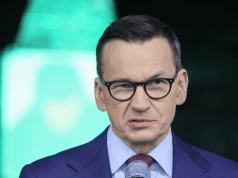Mateusz Morawiecki bije na alarm ws. 13. i 14. emerytur. "Budżet na to nie pozwoli"