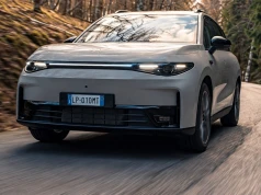 Leapmotor C10 mocno się zmienił. Jest mocniejszy i lepiej wyposażony