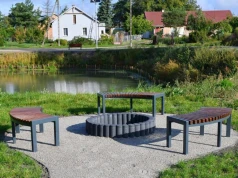 Alejki, ławki i nowe miejsce do odpoczynku. Staw w Smołach zmienił wygląd