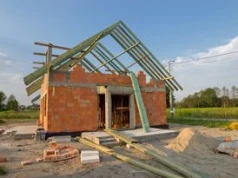 "Przybywa skarg". Zakazali im budowy domów. Są pierwsze wyroki