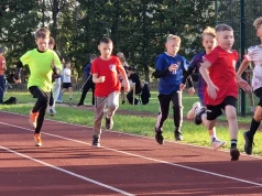 Biegali, skakali, rzucali… Rywalizacja na Czwartkach Lekkoatletycznych nabiera rozpędu