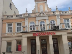 Historia nie zawsze zaczyna się w archiwum