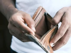 Polacy coraz bardziej boją się o swoje finanse. Ogromny skok zaledwie w miesiąc
