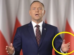 Nawrocki przemawiał, ale wszyscy i tak patrzyli na jego palec. Giertych nie dowierza! „Ze złości próbował…”