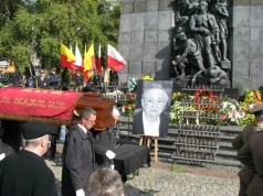 Chłopak z Homla, który stał się sumieniem świata. W 17. rocznicę śmierci Marka Edelmana