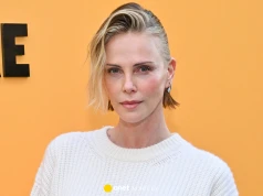Wygląda lepiej niż kiedykolwiek. Charlize Theron postawiła na prostotę