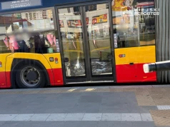 Kolejny pasażer zmarł w kolejnym autobusie. Na pomoc ruszyli pasażerowie. Nie żyje 73-latek