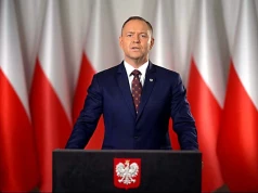 Nawrocki podpisał ustawę paliwową i w orędziu zażądał natychmiastowych obniżek