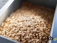 Co dzieje się z pelletem, gdy przez rok leży w garażu? Zrobiliśmy prosty test