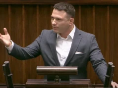 Chamska i seksistowska wypowiedź lidera Konfederacji. Sławomir Mentzen zakpił z policjantek. Burza po nagraniu