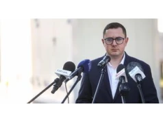 W Europie zamknięto 30 rafinerii. Minister ostrzega