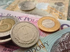 Praca z premiami i pensją do 10 500 zł brutto. Nabór potrwa do 31 października