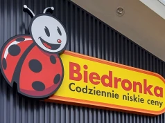 Biedronka kusi przed niedzielą. Tylko dzisiaj promocyjne oferty, nawet 6+6 gratis