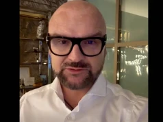 "Ponownie "uśmiercana" moja żona. Skur…stwo!". Brzoska na wojnie z gigantami technologicznymi