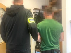Pobicie przed sklepem . Dwóch mężczyzn z zarzutami
