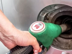 Pistolet na stacji przerywa tankowanie? Nie próbuj go przechytrzyć, mechanik tylko na to czeka