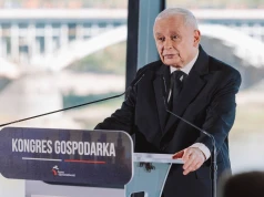 Kaczyński przeciwko cięciom świadczeń. "Gospodarka zacznie się kręcić do tyłu"
