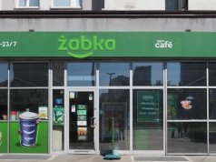 Książulo nie będzie tym razem recenzował. Wchodzi ze swoim produktem do Żabki