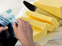 Sklepy tną promocje na masło. Po kilkumiesięcznej fali spadków ceny znów zaczynają drożeć