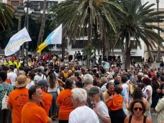 Prawie 10 tys. osób protestuje w Las Palmas w sprawie dostępu do mieszkań