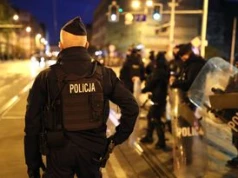 Oława: O krok od dużej "kibolskiej zadymy" pod Wrocławiem. Policja interweniowała w ostatniej chwili