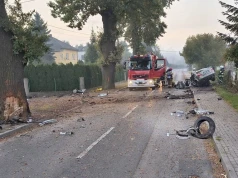 Tragiczny wypadek w Małopolsce. Auto rozpadło się na kawałki