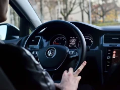 Najbardziej przeraża mnie nie elektronika, tylko zwykła śruba. Volkswagen wzywa do serwisu 2,86 mln aut