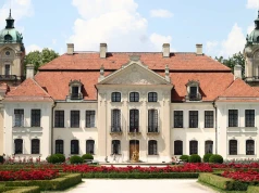 Lubelski pałac idealny na jednodniową wycieczkę. Jesienią wygląda lepiej niż Kazimierz Dolny