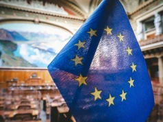 UE zmienia prawa pasażerów. Na skorzystanie z nich poczekamy jednak ponad rok
