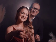 Piękny pierścionek! Alexa & Fonzy znani z „Disco Star zaręczeni, ogłosili też płeć dziecka
