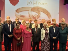 10 par z Ostrowca świętowało 'Złote Gody’. Medale od Prezydenta RP otrzymali z rocznym opóźnieniem