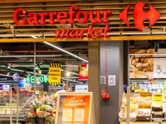 Będą kolejki do kas, bo warto zrobić zapasy na święta. Carrefour Market sprzedaje karton po 1,79 zł
