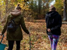 Widzisz w lesie "masło czarownicy"? Pod żadnym pozorem go nie dotykaj