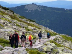 W Karkonoszach powiedzieli dość. Kończą z jednym z turystycznych symboli