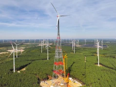 Niemcy postawili najwyższą lądową turbinę wiatrową świata