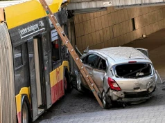 Rajd kierowcy autobusu po Warszawie zakończony na przejściu dla pieszych. Są zarzuty prokuratury