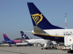 LOT znów przegrał z Ryanairem, Wizz Airem i…cenami paliw. Ich nowy plan nie popłaca, 2 kolejne nowe trasy znikają