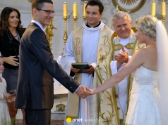 Gwiazdor "Plebanii" przeszedł długą drogę. Najpierw ślub i dziecko, potem coming out