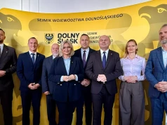 Młodzi Dolnoślązacy mogą zostać radnymi województwa. Trwa nabór do Młodzieżowego Sejmiku