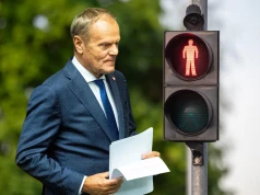 Tusk przeszedł na czerwonym? Doradca Nawrockiego oznaczył policję: „Powinien być man…