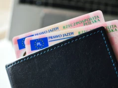 W tym roku ci Polacy muszą wymienić prawo jazdy, również bezterminowe. Inaczej nawet 5 tys. zł mandatu