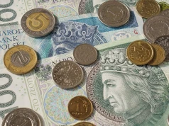 Prawie pół miliarda złotych wyrównań dla byłych mundurowych. MSWiA wydało ponad 2,7 tys. decyzji